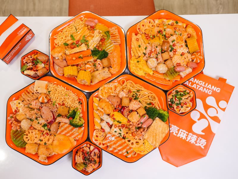 一釜骨汤凝匠心，青春食味尽归此