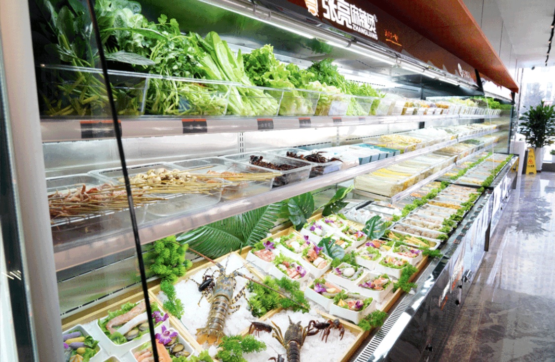 张亮麻辣烫超300种食材任选，万物皆可烫出专属美味