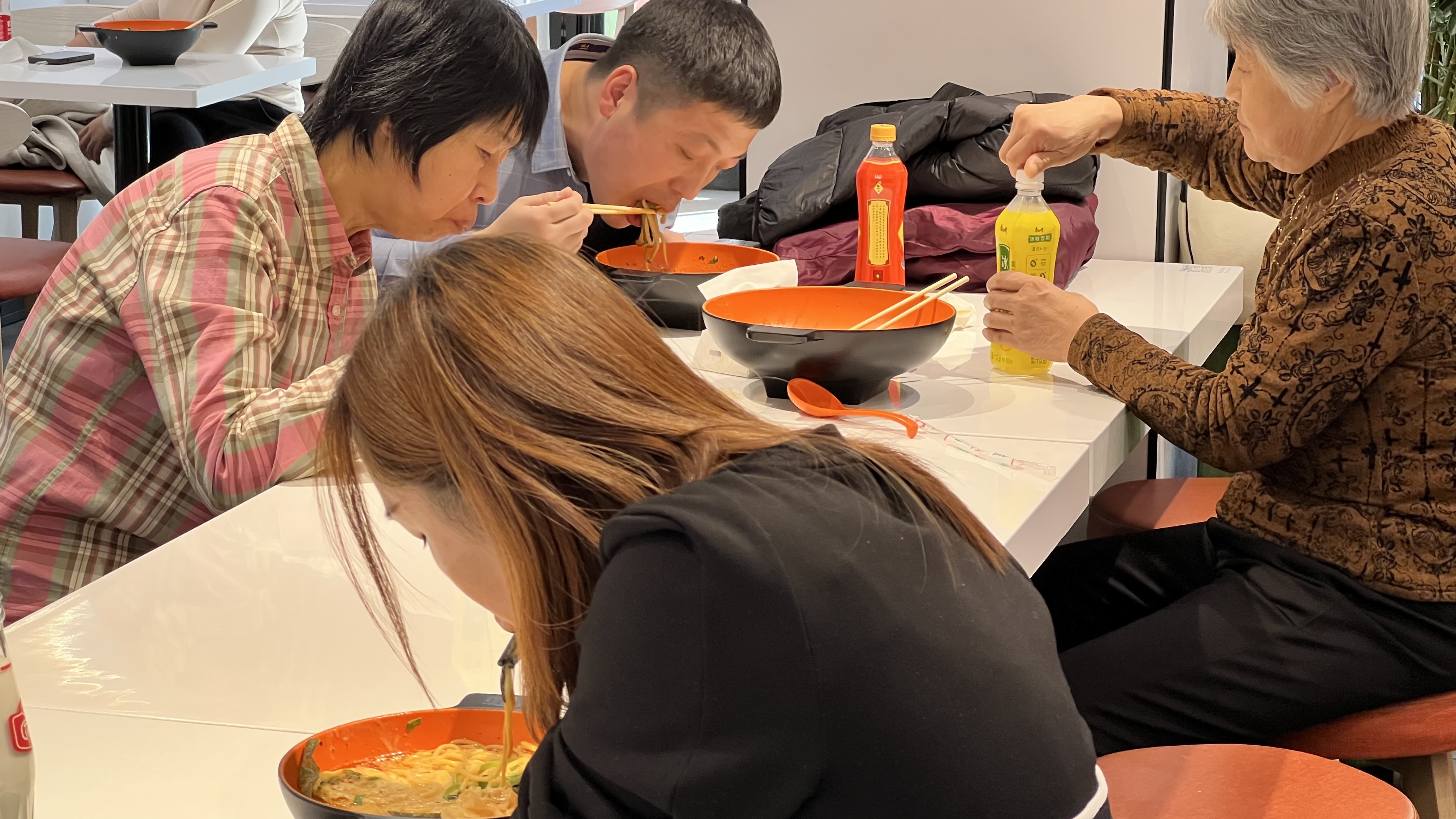 你是“先肉派”还是“先菜派”？张亮麻辣烫点单暴露你的性格