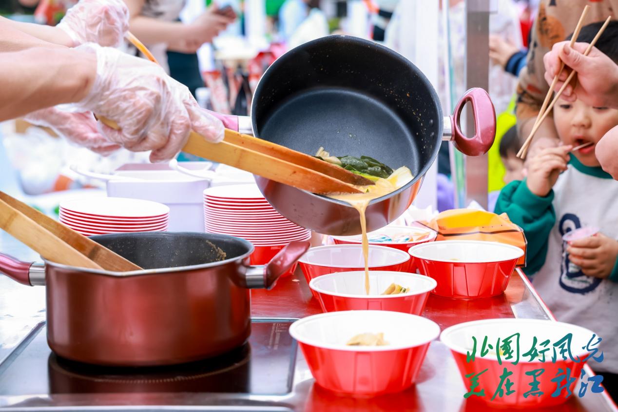 张亮麻辣烫：品牌成功背后的饮食结构变革！