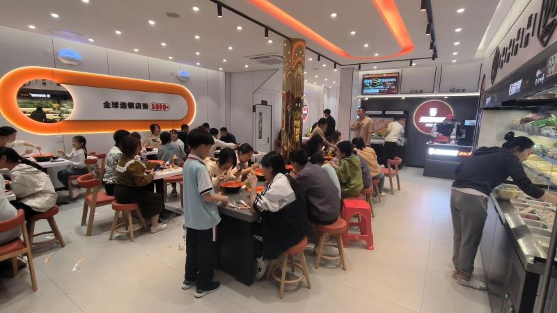 餐饮创业选择麻辣烫行业是否赚钱