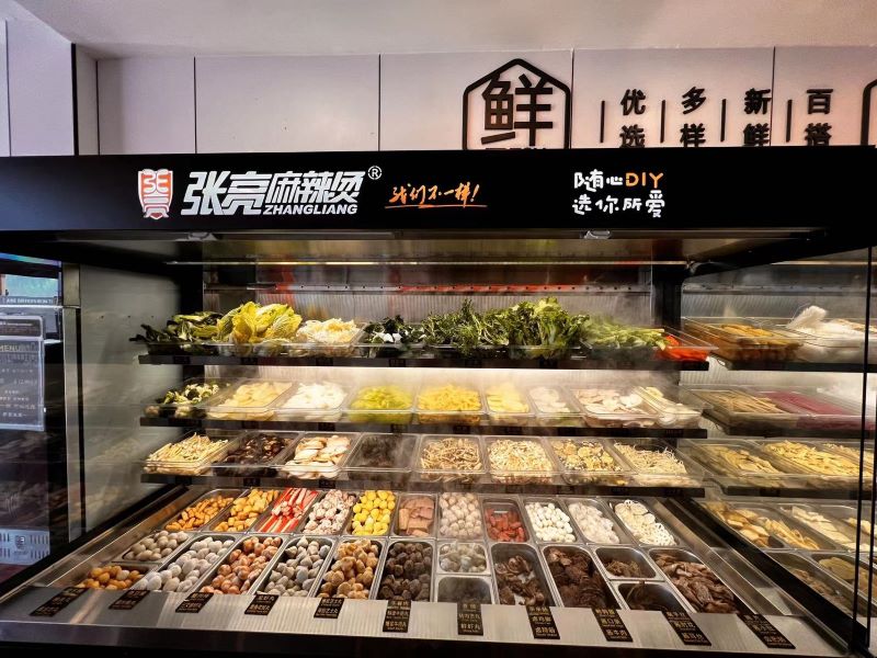 张亮麻辣烫的差异化优势及其深远影响