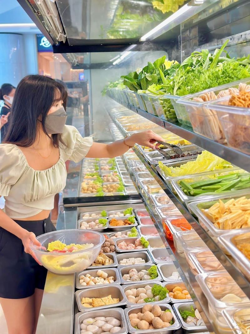 开一家张亮麻辣烫加盟店能赚到钱吗