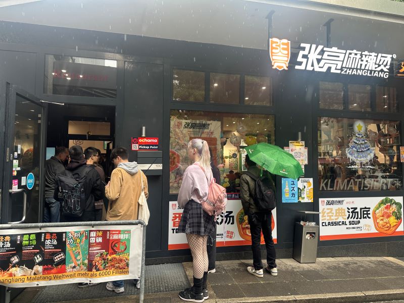 2025 年餐饮创业破局之道：张亮麻辣烫加盟店成功运营策略