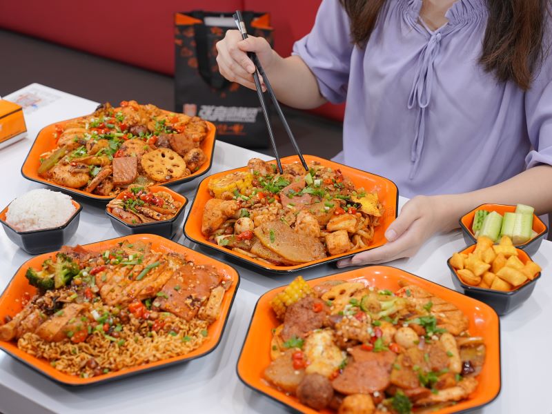 一碗麻辣烫的味觉密码：从家常做法到品牌秘方